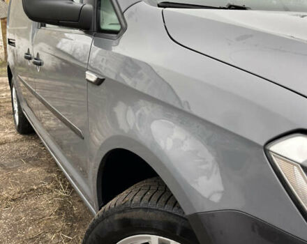 Серый Фольксваген Кадди, объемом двигателя 1.97 л и пробегом 245 тыс. км за 14500 $, фото 5 на Automoto.ua