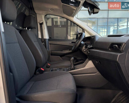 Сірий Фольксваген Кадді, об'ємом двигуна 2 л та пробігом 195 тис. км за 17399 $, фото 18 на Automoto.ua