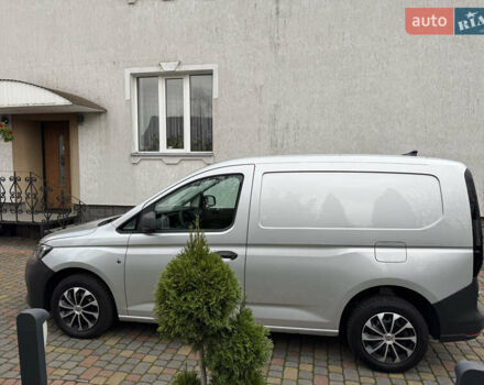 Серый Фольксваген Кадди, объемом двигателя 2 л и пробегом 249 тыс. км за 16800 $, фото 6 на Automoto.ua