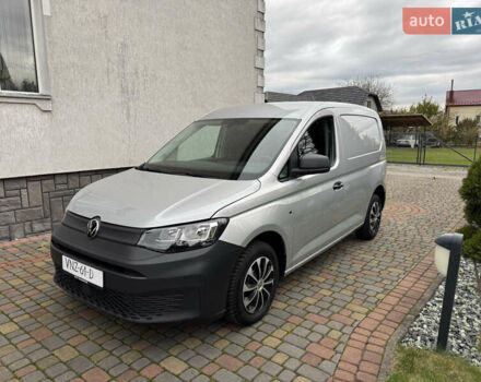 Серый Фольксваген Кадди, объемом двигателя 2 л и пробегом 249 тыс. км за 16800 $, фото 4 на Automoto.ua