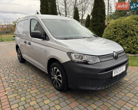Серый Фольксваген Кадди, объемом двигателя 2 л и пробегом 249 тыс. км за 16800 $, фото 1 на Automoto.ua