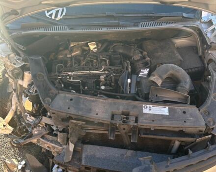 Серый Фольксваген Кадди, объемом двигателя 1.6 л и пробегом 220 тыс. км за 4000 $, фото 5 на Automoto.ua