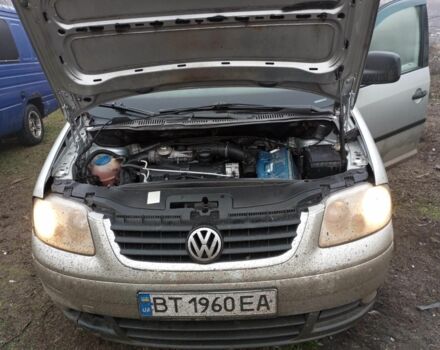 Серый Фольксваген Кадди, объемом двигателя 1.9 л и пробегом 400 тыс. км за 2839 $, фото 6 на Automoto.ua