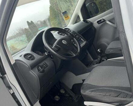 Серый Фольксваген Кадди, объемом двигателя 2 л и пробегом 274 тыс. км за 4999 $, фото 6 на Automoto.ua