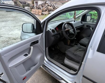 Серый Фольксваген Кадди, объемом двигателя 1.9 л и пробегом 187 тыс. км за 6900 $, фото 5 на Automoto.ua