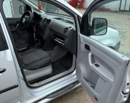 Серый Фольксваген Кадди, объемом двигателя 1.9 л и пробегом 187 тыс. км за 6900 $, фото 6 на Automoto.ua