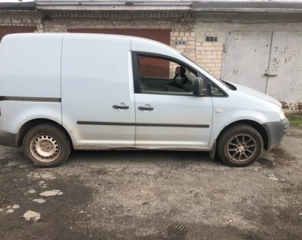 Серый Фольксваген Кадди, объемом двигателя 1.4 л и пробегом 287 тыс. км за 3000 $, фото 1 на Automoto.ua