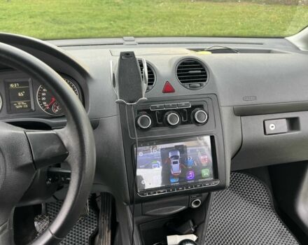 Фольксваген Кадди 2010 в Луцке на Automoto.ua Серый Фольксваген Кадди, объемом двигателя 1.2 л и пробегом 139 тыс. км за 4300 $, фото 4 на Automoto.ua