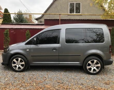 Сірий Фольксваген Кадді, об'ємом двигуна 0 л та пробігом 224 тис. км за 8700 $, фото 1 на Automoto.ua