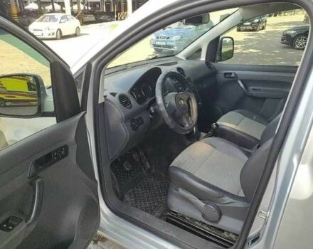 Сірий Фольксваген Кадді, об'ємом двигуна 1.6 л та пробігом 225 тис. км за 7000 $, фото 6 на Automoto.ua