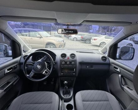 Серый Фольксваген Кадди, объемом двигателя 1.2 л и пробегом 232 тыс. км за 6800 $, фото 6 на Automoto.ua