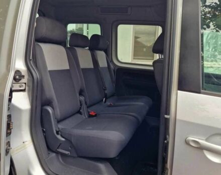 Сірий Фольксваген Кадді, об'ємом двигуна 1.6 л та пробігом 300 тис. км за 11000 $, фото 5 на Automoto.ua