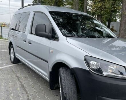 Серый Фольксваген Кадди, объемом двигателя 2 л и пробегом 300 тыс. км за 10500 $, фото 1 на Automoto.ua