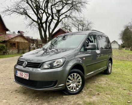 Сірий Фольксваген Кадді, об'ємом двигуна 1.6 л та пробігом 243 тис. км за 11950 $, фото 3 на Automoto.ua