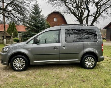 Сірий Фольксваген Кадді, об'ємом двигуна 1.6 л та пробігом 243 тис. км за 11950 $, фото 5 на Automoto.ua