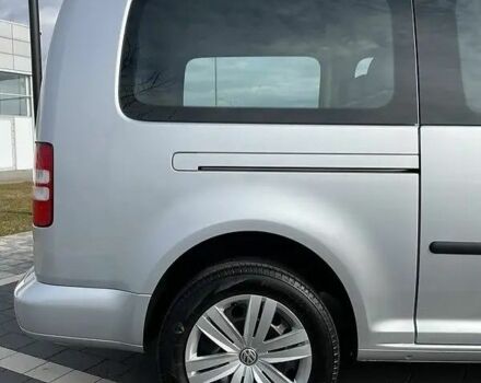 Фольксваген Кадди 2015 в Виноградове на Automoto.ua Серый Фольксваген Кадди, объемом двигателя 1.6 л и пробегом 299 тыс. км за 11000 $, фото 3 на Automoto.ua
