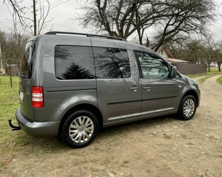 Сірий Фольксваген Кадді, об'ємом двигуна 1.6 л та пробігом 243 тис. км за 11950 $, фото 7 на Automoto.ua