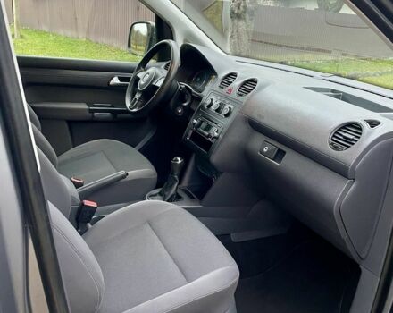 Сірий Фольксваген Кадді, об'ємом двигуна 1.6 л та пробігом 243 тис. км за 11950 $, фото 16 на Automoto.ua