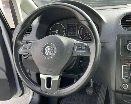 Фольксваген Кадди 2015 в Виноградове на Automoto.ua Серый Фольксваген Кадди, объемом двигателя 1.6 л и пробегом 299 тыс. км за 11000 $, фото 13 на Automoto.ua