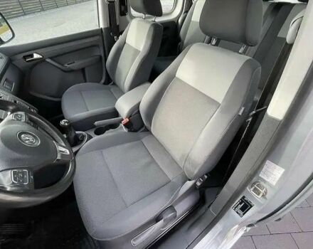 Фольксваген Кадди 2015 в Виноградове на Automoto.ua Серый Фольксваген Кадди, объемом двигателя 1.6 л и пробегом 299 тыс. км за 11000 $, фото 18 на Automoto.ua