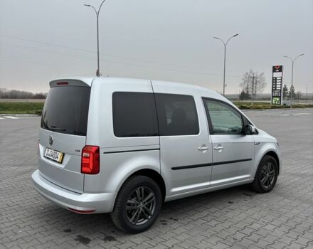 Серый Фольксваген Кадди, объемом двигателя 2 л и пробегом 280 тыс. км за 15000 $, фото 2 на Automoto.ua