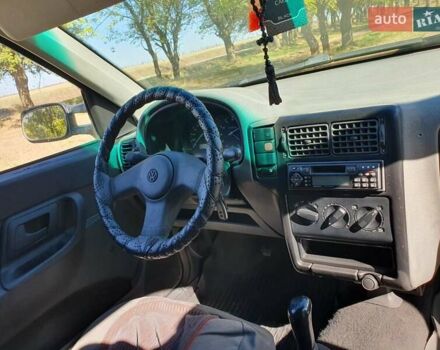 Серый Фольксваген Кадди, объемом двигателя 1.9 л и пробегом 300 тыс. км за 1850 $, фото 4 на Automoto.ua