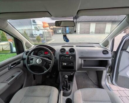 Серый Фольксваген Кадди, объемом двигателя 2 л и пробегом 486 тыс. км за 4650 $, фото 22 на Automoto.ua