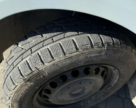 Серый Фольксваген Кадди, объемом двигателя 1.97 л и пробегом 286 тыс. км за 5200 $, фото 15 на Automoto.ua