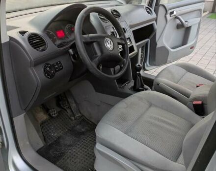 Серый Фольксваген Кадди, объемом двигателя 2 л и пробегом 486 тыс. км за 4650 $, фото 21 на Automoto.ua