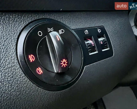 Серый Фольксваген Кадди, объемом двигателя 2 л и пробегом 286 тыс. км за 5499 $, фото 23 на Automoto.ua