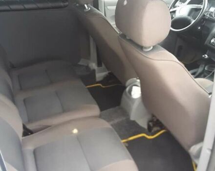 Серый Фольксваген Кадди, объемом двигателя 1.9 л и пробегом 240 тыс. км за 5800 $, фото 10 на Automoto.ua