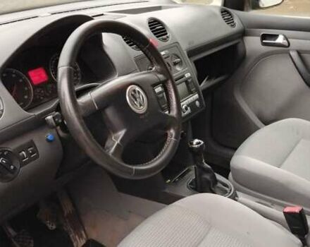 Серый Фольксваген Кадди, объемом двигателя 1.6 л и пробегом 230 тыс. км за 5500 $, фото 11 на Automoto.ua