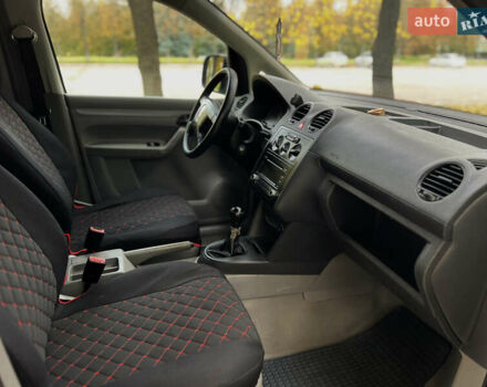 Фольксваген Кадди 2005 в Житомире на Automoto.ua Серый Фольксваген Кадди, объемом двигателя 1.9 л и пробегом 352 тыс. км за 6500 $, фото 15 на Automoto.ua