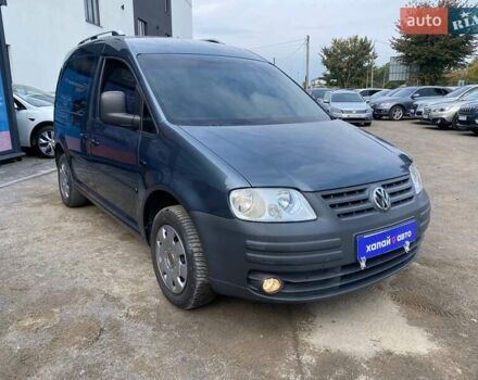 Серый Фольксваген Кадди, объемом двигателя 1.6 л и пробегом 203 тыс. км за 7800 $, фото 2 на Automoto.ua