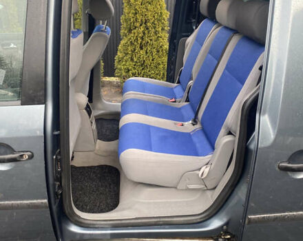 Сірий Фольксваген Кадді, об'ємом двигуна 1.6 л та пробігом 216 тис. км за 6000 $, фото 17 на Automoto.ua