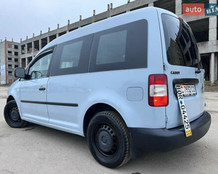 Серый Фольксваген Кадди, объемом двигателя 2 л и пробегом 286 тыс. км за 5499 $, фото 7 на Automoto.ua