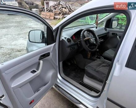 Сірий Фольксваген Кадді, об'ємом двигуна 1.9 л та пробігом 187 тис. км за 6900 $, фото 9 на Automoto.ua