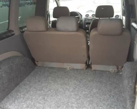 Серый Фольксваген Кадди, объемом двигателя 1.9 л и пробегом 240 тыс. км за 5800 $, фото 2 на Automoto.ua