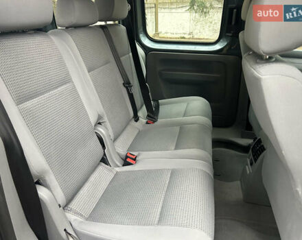 Сірий Фольксваген Кадді, об'ємом двигуна 1.6 л та пробігом 197 тис. км за 6350 $, фото 16 на Automoto.ua