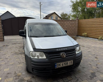 Сірий Фольксваген Кадді, об'ємом двигуна 2 л та пробігом 370 тис. км за 3950 $, фото 17 на Automoto.ua