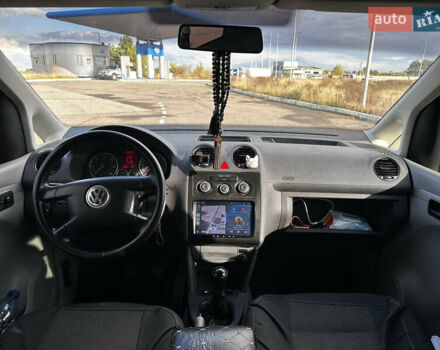 Серый Фольксваген Кадди, объемом двигателя 1.97 л и пробегом 227 тыс. км за 5500 $, фото 15 на Automoto.ua