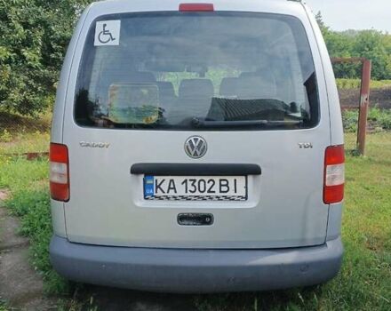 Серый Фольксваген Кадди, объемом двигателя 1.9 л и пробегом 350 тыс. км за 4000 $, фото 1 на Automoto.ua