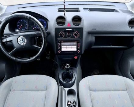 Серый Фольксваген Кадди, объемом двигателя 2 л и пробегом 286 тыс. км за 5499 $, фото 12 на Automoto.ua