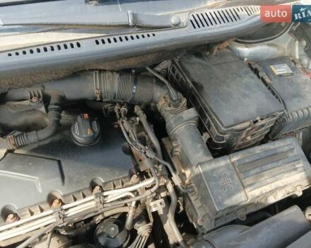 Серый Фольксваген Кадди, объемом двигателя 1.9 л и пробегом 350 тыс. км за 4000 $, фото 12 на Automoto.ua