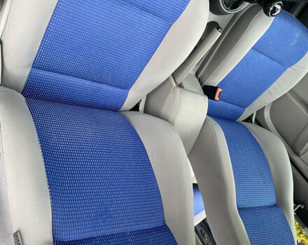 Сірий Фольксваген Кадді, об'ємом двигуна 1.6 л та пробігом 216 тис. км за 6000 $, фото 27 на Automoto.ua