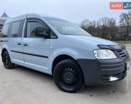 Серый Фольксваген Кадди, объемом двигателя 2 л и пробегом 286 тыс. км за 5499 $, фото 1 на Automoto.ua