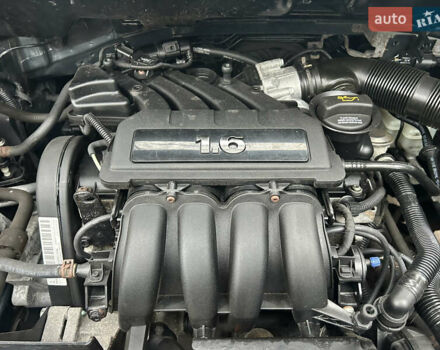 Сірий Фольксваген Кадді, об'ємом двигуна 1.6 л та пробігом 197 тис. км за 6350 $, фото 27 на Automoto.ua