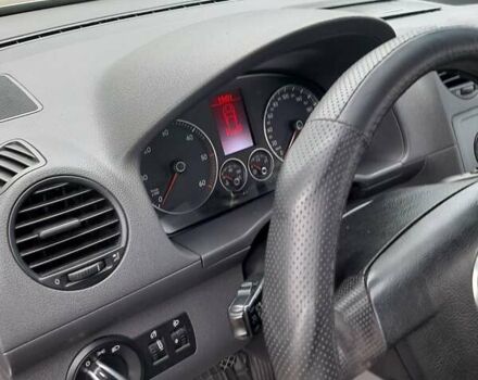 Фольксваген Кадди 2005 в Новоукраинке на Automoto.ua Серый Фольксваген Кадди, объемом двигателя 1.9 л и пробегом 201 тыс. км за 8650 $, фото 3 на Automoto.ua