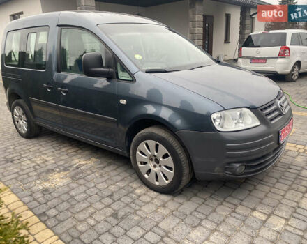 Сірий Фольксваген Кадді, об'ємом двигуна 1.6 л та пробігом 216 тис. км за 6000 $, фото 11 на Automoto.ua