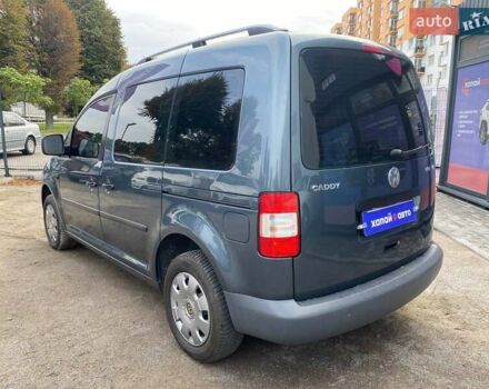 Серый Фольксваген Кадди, объемом двигателя 1.6 л и пробегом 203 тыс. км за 7800 $, фото 6 на Automoto.ua